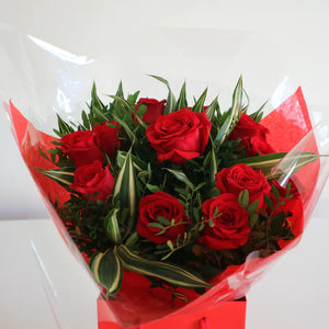 6 Red Rose Bouquet - Ti Amo